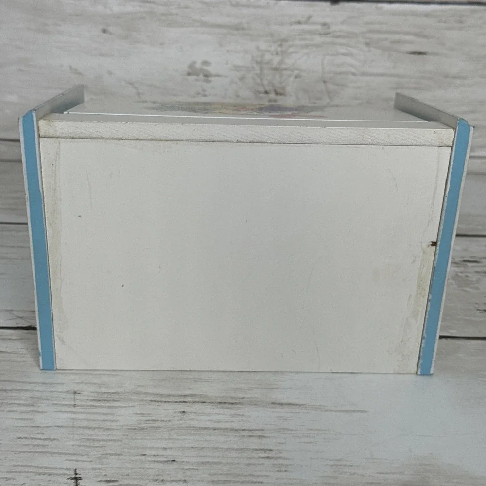 Vintage Wood Recipes Box White Blue Fruit Basket 90s Cottagecore